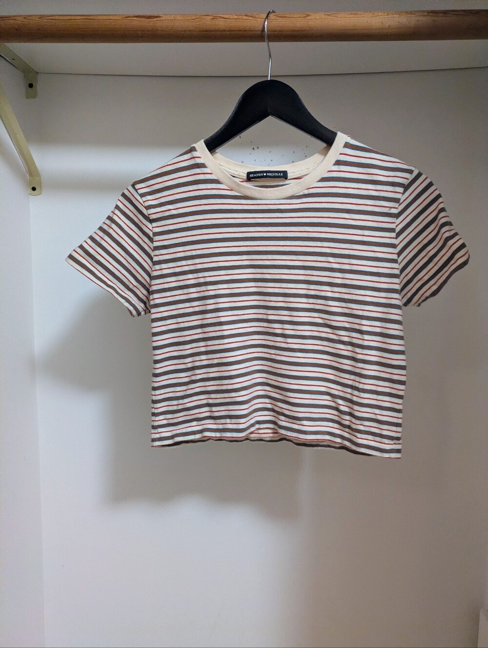 Brandy Melville Striped crop tee - cream, Brown and red